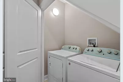 2113 Reed St, Philadelphia, PA 19146 - Photo 15