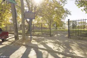 1504 N 26th St, Philadelphia, PA 19121 - Photo 33