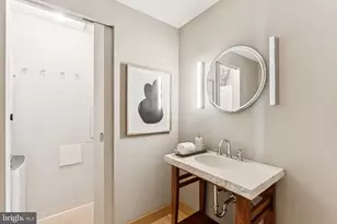 202 W Rittenhouse Square, Philadelphia, PA 19103 - Photo 15