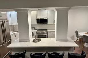 105 Lombard St, Philadelphia, PA 19147 - Photo 1