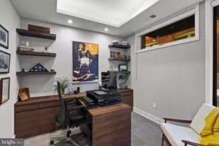 1646 Carlton St, Philadelphia, PA 19103 - Photo 3