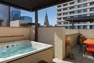 1646 Carlton St, Philadelphia, PA 19103 - Photo 49