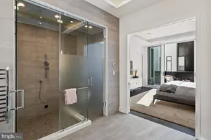 1646 Carlton St, Philadelphia, PA 19103 - Photo 39