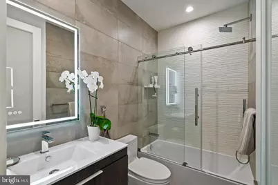 1646 Carlton Street, Philadelphia, PA 19103 - Photo 31