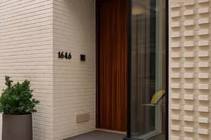 1646 Carlton St, Philadelphia, PA 19103 - Photo 1