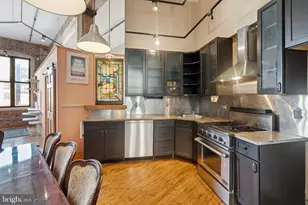 428 N 13th St, Philadelphia, PA 19123 - Photo 9