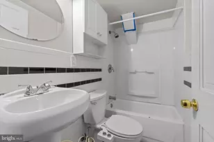 4401 Pine St, Philadelphia, PA 19104 - Photo 47