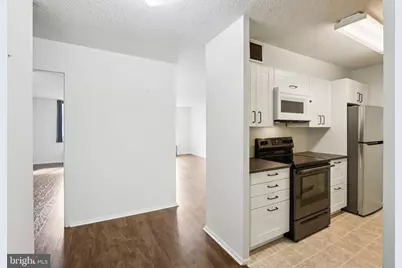 1420 Locust Street #7O, Philadelphia, PA 19102 - Photo 11