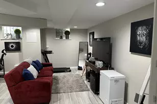 4100 Knorr Ct, Philadelphia, PA 19135 - Photo 11