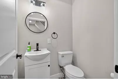 2467 Amber Street, Philadelphia, PA 19125 - Photo 7