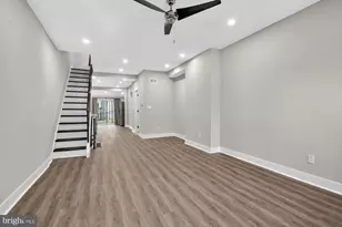 2467 Amber St, Philadelphia, PA 19125 - Photo 9