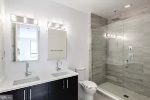 250 Poplar St, Philadelphia, PA 19123 - Photo 3