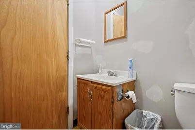 37 S 60th Street, Philadelphia, PA 19139 - Photo 9