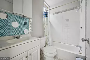 37 S 60th St, Philadelphia, PA 19139 - Photo 23