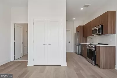 130 W Girard Avenue #1B-605, Philadelphia, PA 19123 - Photo 15