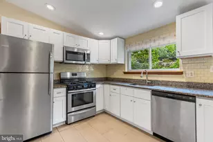 215 Gerritt St, Philadelphia, PA 19147 - Photo 7