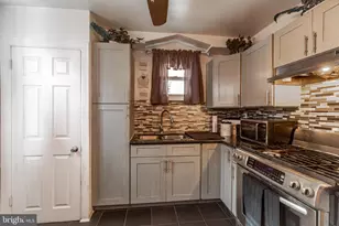 578 Rosalie St, Philadelphia, PA 19120 - Photo 7