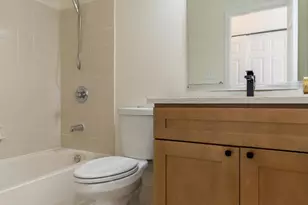 3217 Davinci Dr, Philadelphia, PA 19145 - Photo 29