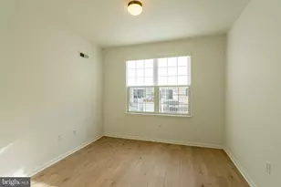 3217 Davinci Dr, Philadelphia, PA 19145 - Photo 25