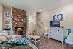 1037 Crease St, Philadelphia, PA 19125 - Photo 11