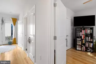 2302 Collins St, Philadelphia, PA 19125 - Photo 7