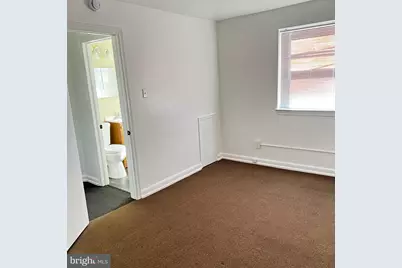 182 W Roosevelt Boulevard, Philadelphia, PA 19120 - Photo 11