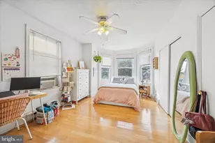 142 N 21st St, Philadelphia, PA 19103 - Photo 21