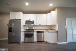 1848 N 16th St, Philadelphia, PA 19121 - Photo 15