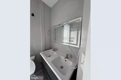 1429 N Hollywood Street, Philadelphia, PA 19121 - Photo 9