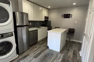 1429 N Hollywood St, Philadelphia, PA 19121 - Photo 3