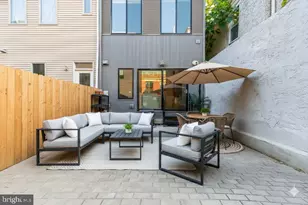 2058 E Susquehanna Ave, Philadelphia, PA 19125 - Photo 9