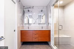 2058 E Susquehanna Ave, Philadelphia, PA 19125 - Photo 7