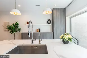 2058 E Susquehanna Ave, Philadelphia, PA 19125 - Photo 21