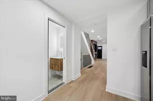 2334 S Warnock St, Philadelphia, PA 19148 - Photo 9