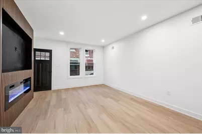 2334 S Warnock Street, Philadelphia, PA 19148 - Photo 3