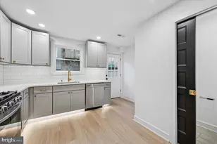 2334 S Warnock St, Philadelphia, PA 19148 - Photo 5