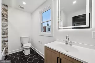 2334 S Warnock St, Philadelphia, PA 19148 - Photo 15