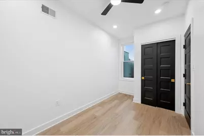 2334 S Warnock Street, Philadelphia, PA 19148 - Photo 11