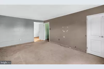 5819 Harbison Avenue, Philadelphia, PA 19135 - Photo 9