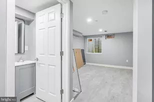 3211 Latona St, Philadelphia, PA 19146 - Photo 17