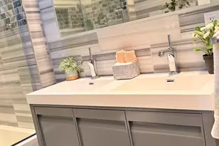 1407 S 28th, Philadelphia, PA 19146 - Photo 15