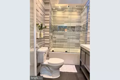 1407 S 28th, Philadelphia, PA 19146 - Photo 17