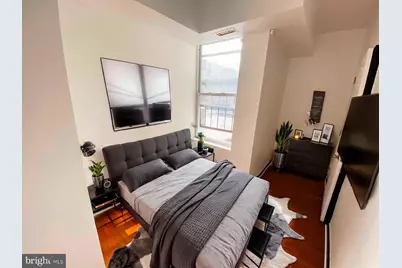 2108 S 7th Street, Philadelphia, PA 19148 - Photo 17