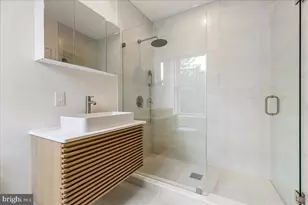 3907 Spring Garden St, Philadelphia, PA 19104 - Photo 17