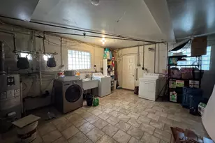 1705 Solly Ave, Philadelphia, PA 19152 - Photo 15