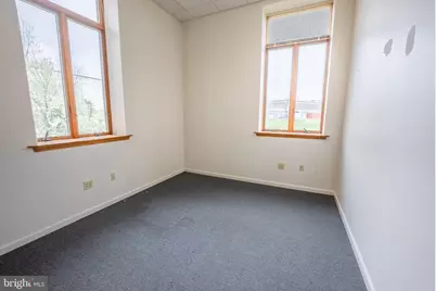 2708 Commerce Way #203, Philadelphia, PA 19154 - Photo 15