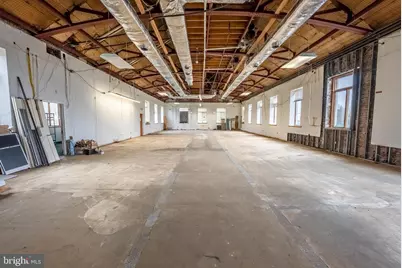 2708 Commerce Way #202, Philadelphia, PA 19154 - Photo 5