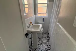 7935 Gilbert St, Philadelphia, PA 19150 - Photo 7