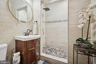 2046 E Ontario St, Philadelphia, PA 19134 - Photo 9