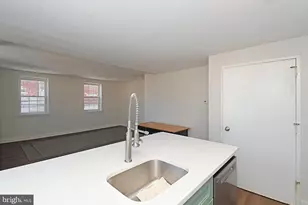 1554 N Lawrence St, Philadelphia, PA 19122 - Photo 7